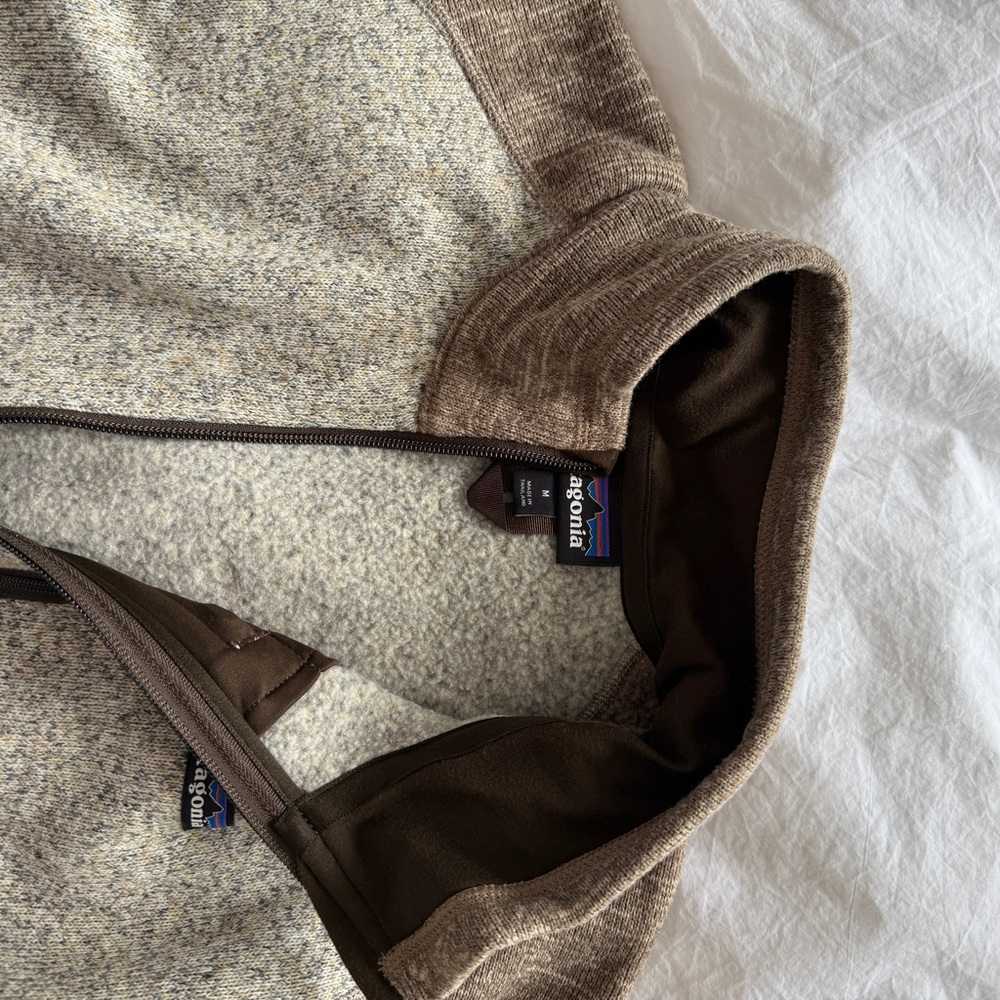 Patagonia Brown and Gray Zip Up Sweater with Fleece Interior - Picture 3 of 3